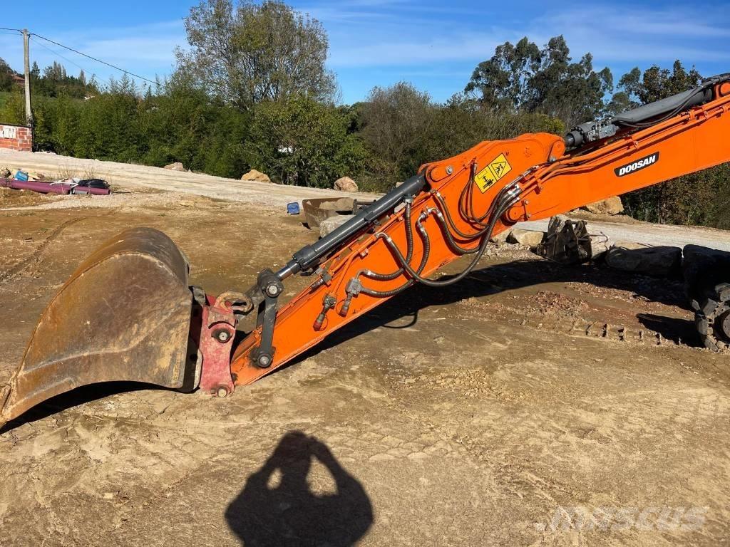 Doosan DX 140 LCR-5 Crawler excavators
