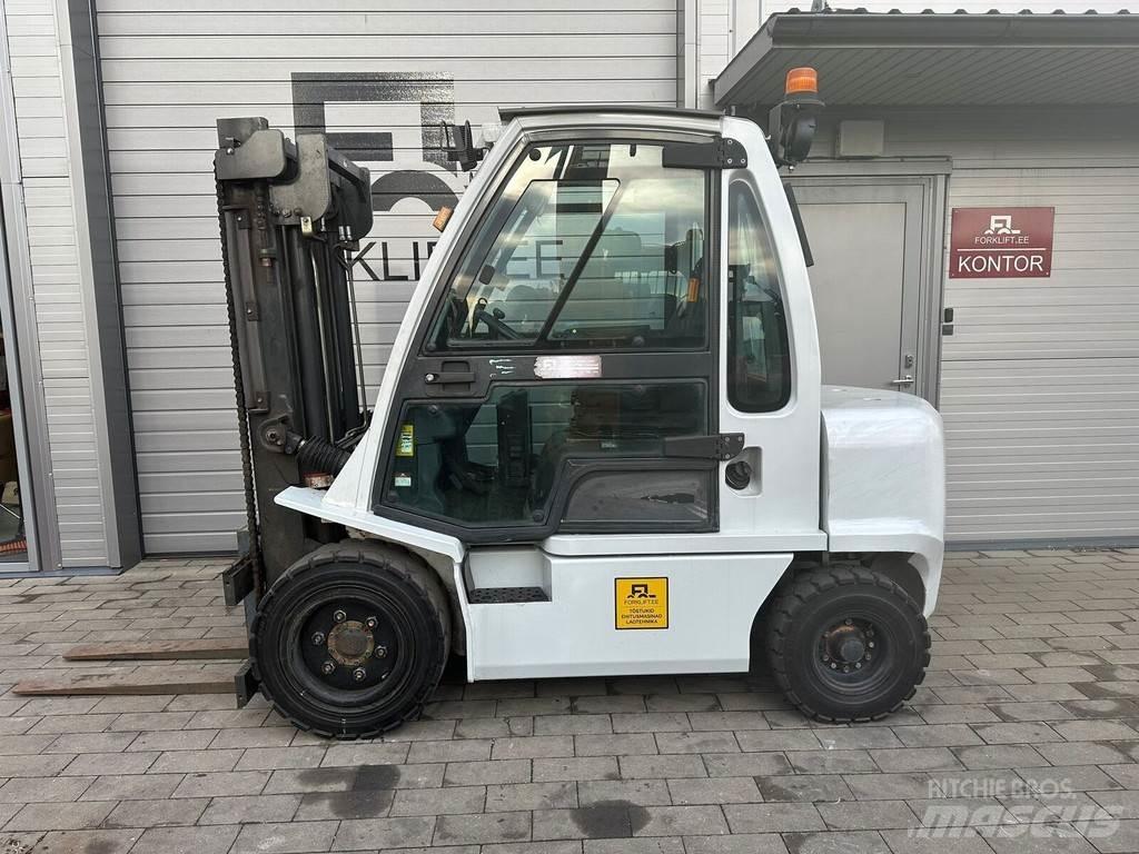 Nissan YG1D2A30Q Diesel trucks