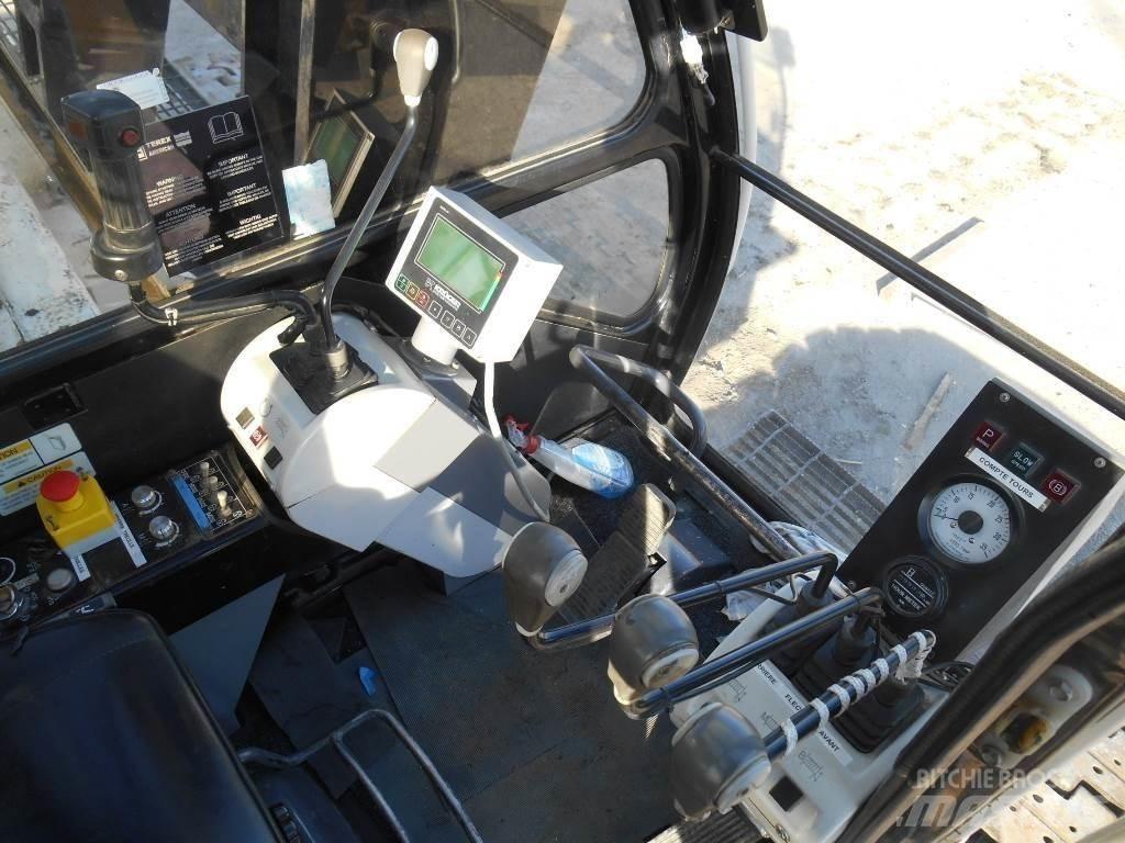 Terex HC 110 Track mounted cranes