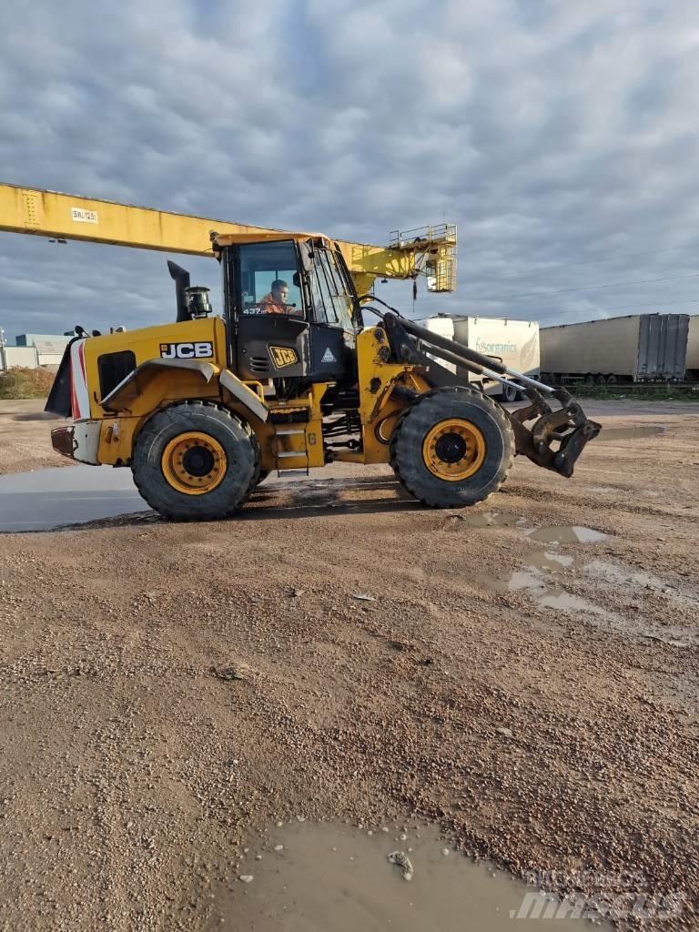 JCB 437 HT Wheel loaders