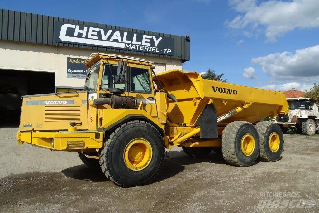 Volvo A 25 C Articulated Haulers