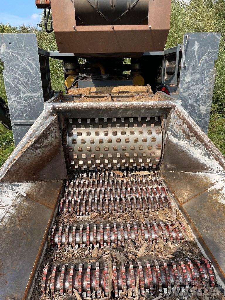 Bentele BBT1100 Wood chippers