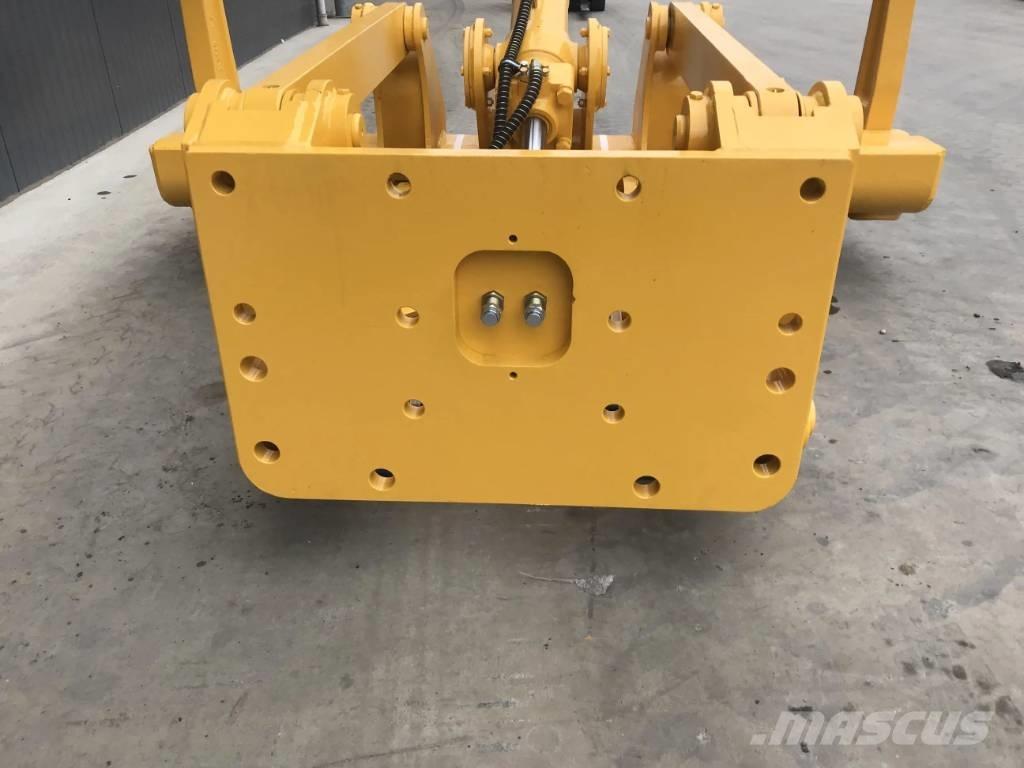 Komatsu D65 Scarifiers