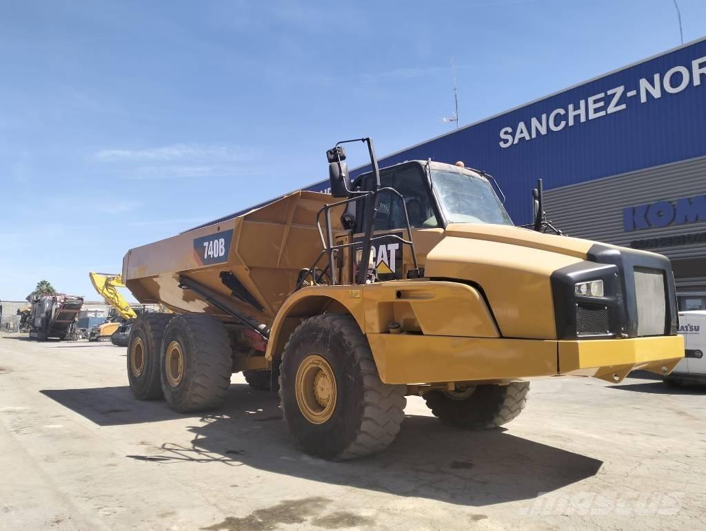 CAT 740 B Articulated Haulers