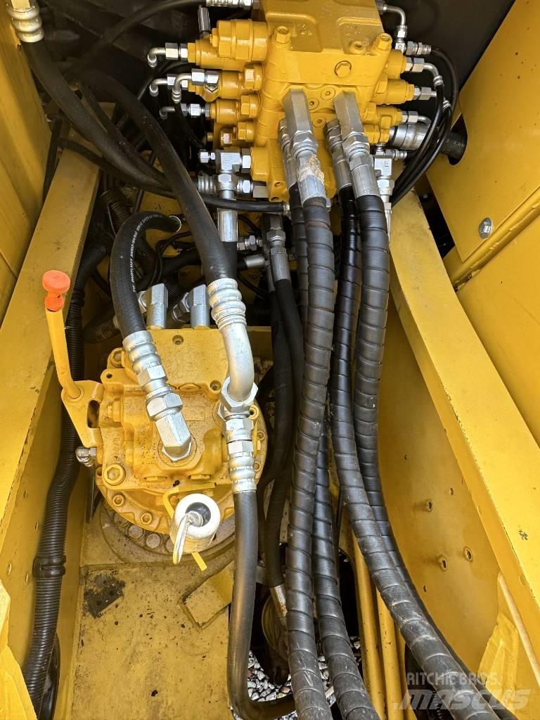 Komatsu PC 160 Crawler excavators