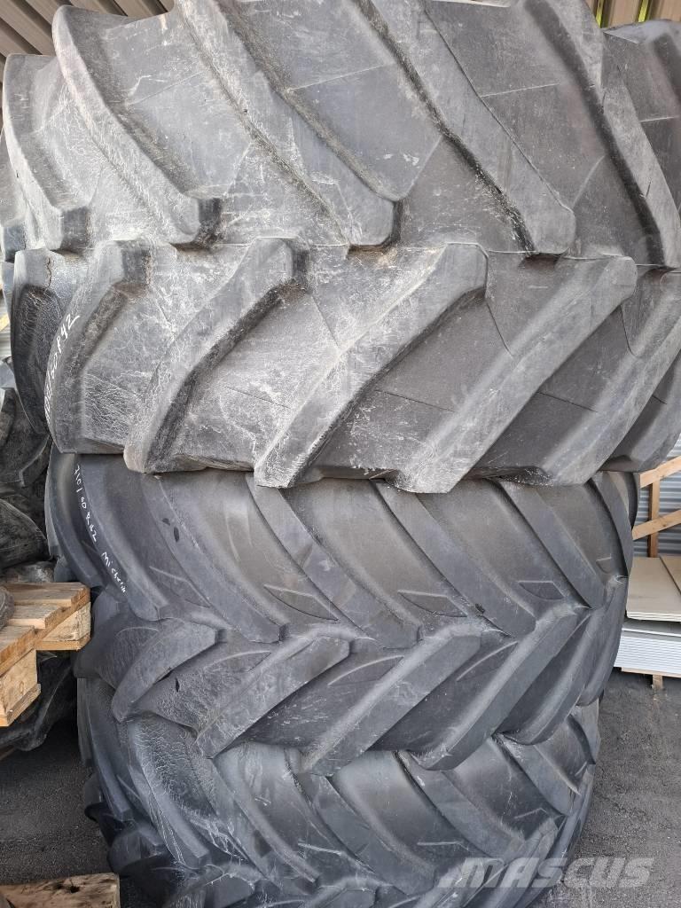  Käytetyt renkaat Tyres, wheels and rims