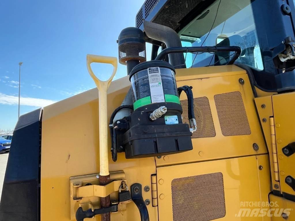 CAT 953 K Crawler loaders