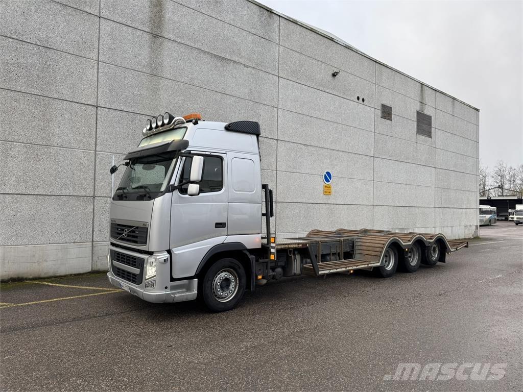 Volvo FH500 8x4 Chassis Cab trucks