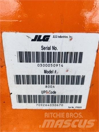 JLG 800 AJ Articulated boom lifts