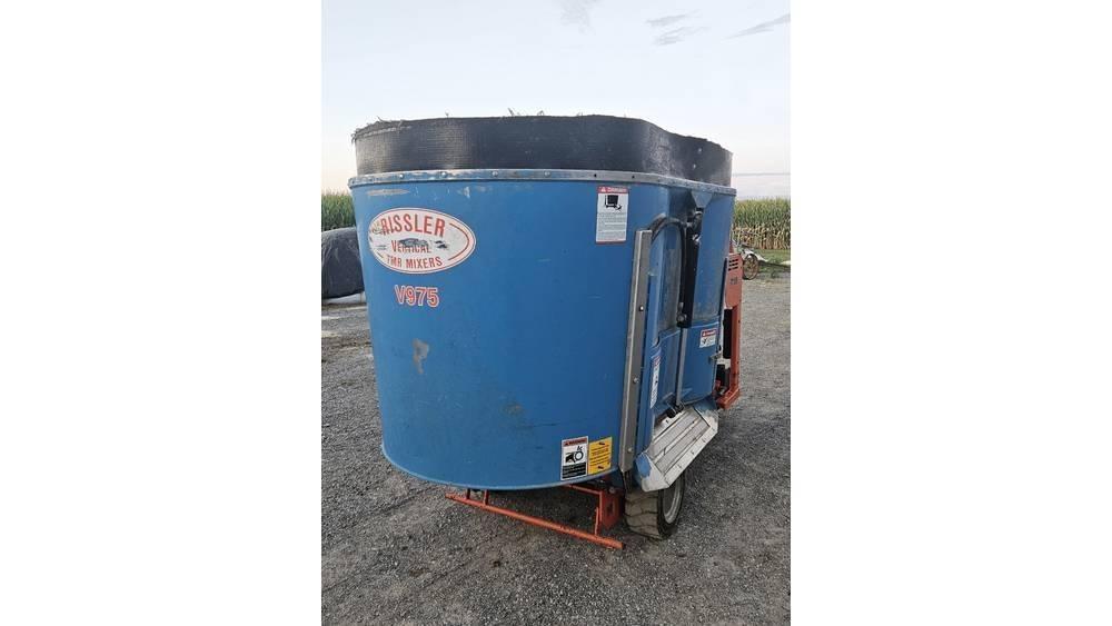 Rissler mixer V975 Milking equipment
