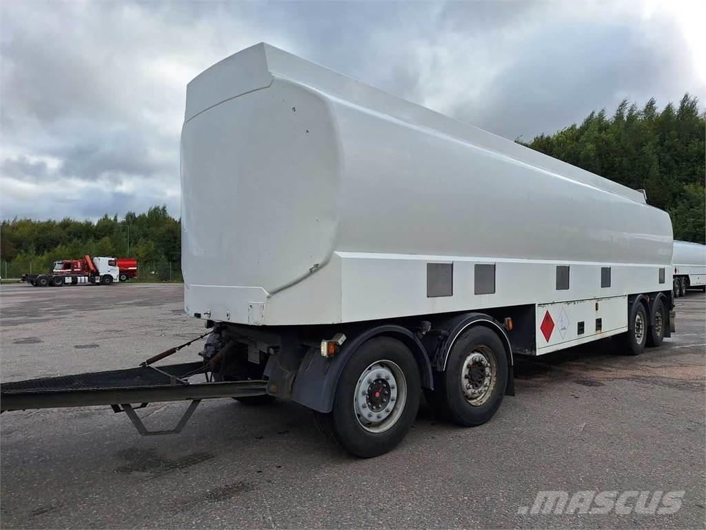  SAF/Mattila MS4 Tanker trailers