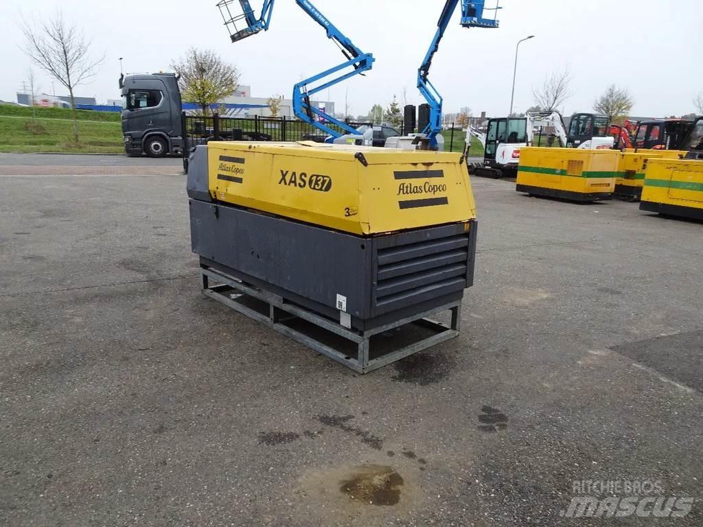 Atlas Copco XAS137 Compressors