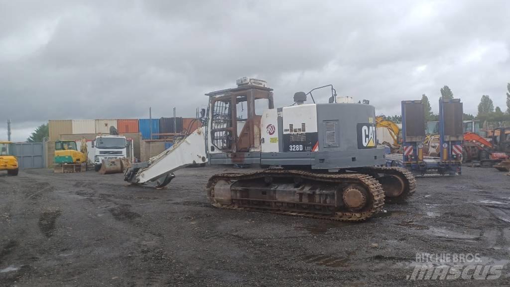 CAT 328 D L Crawler excavators