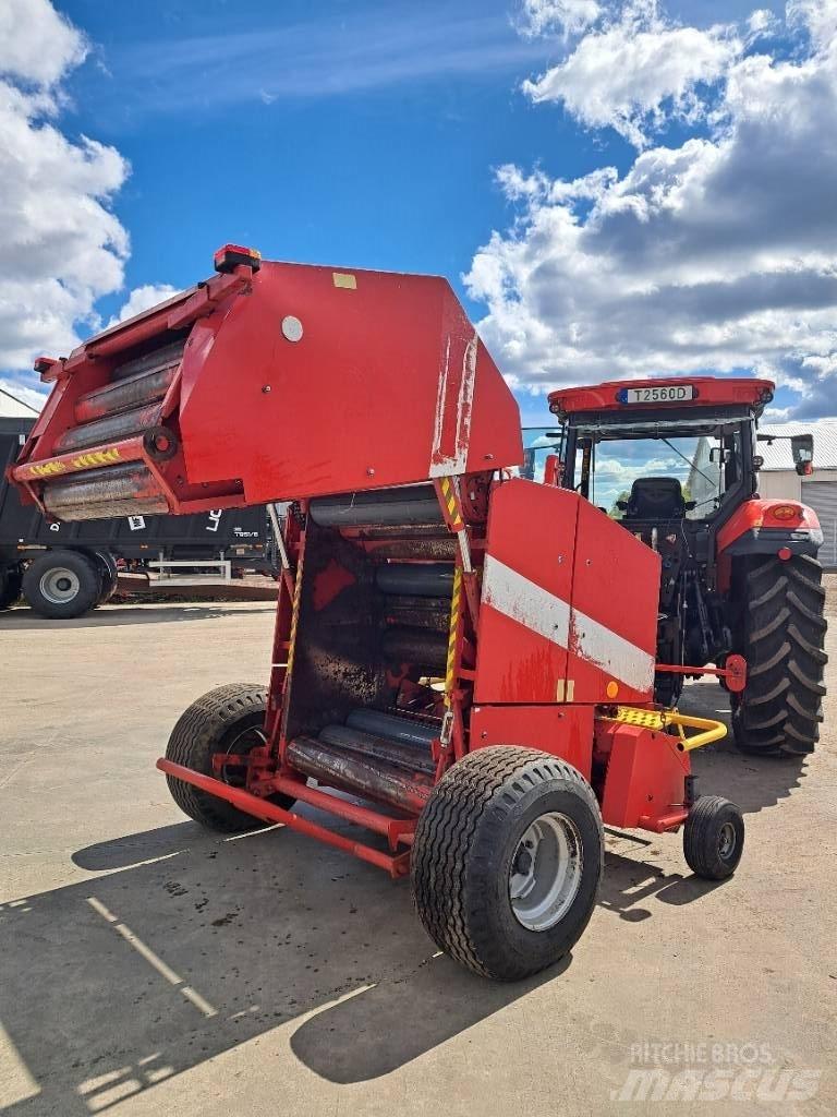 Metal-Fach Z562 Round balers