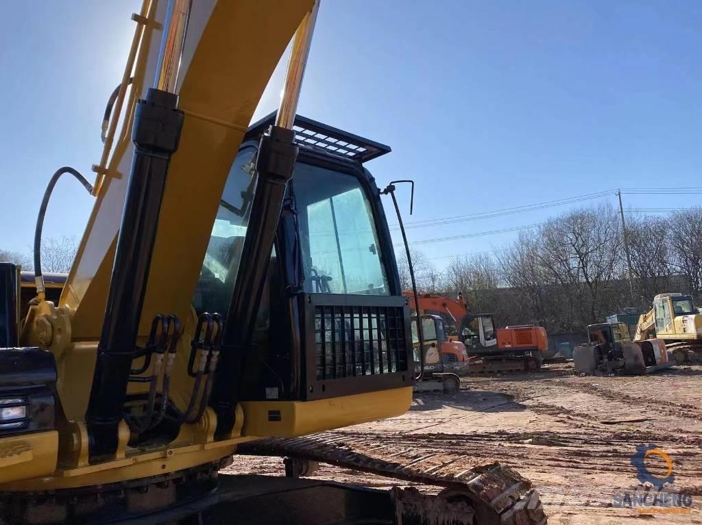 CAT 325D Crawler excavators