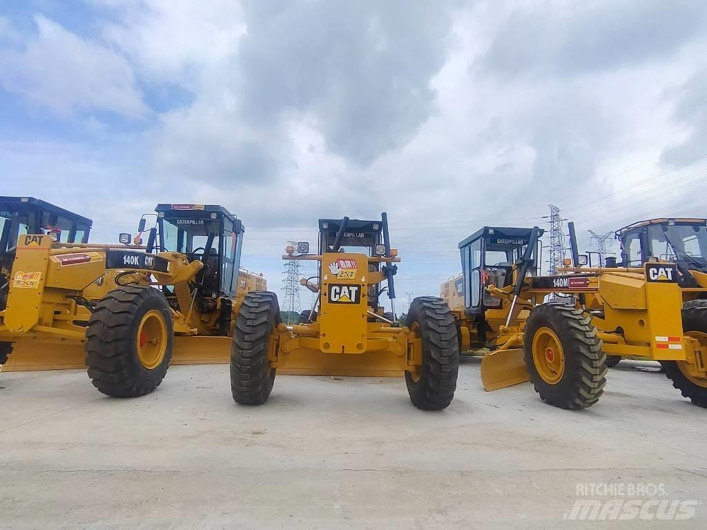 CAT 140 H Graders