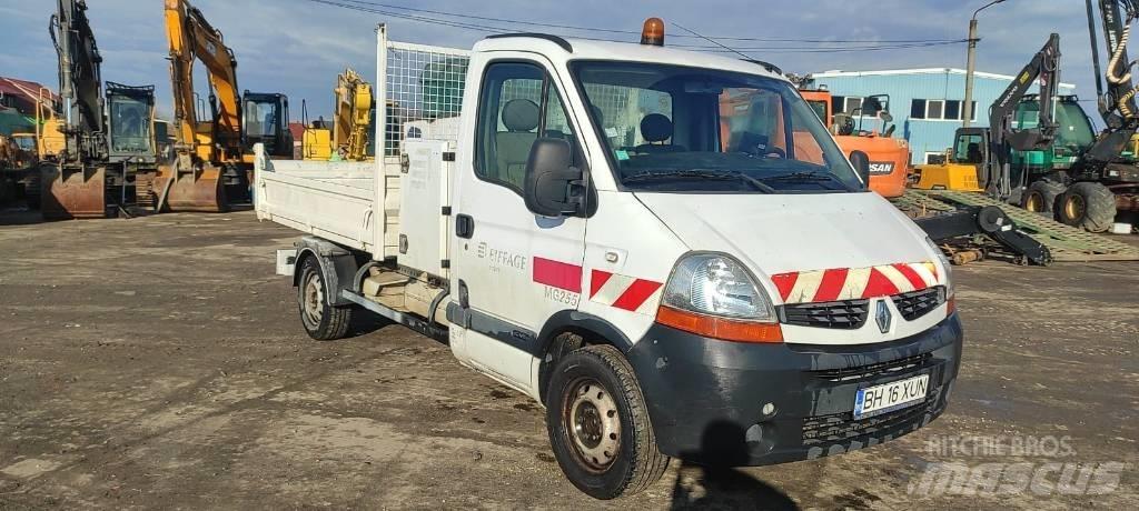 Renault Master 120 Tipper trucks