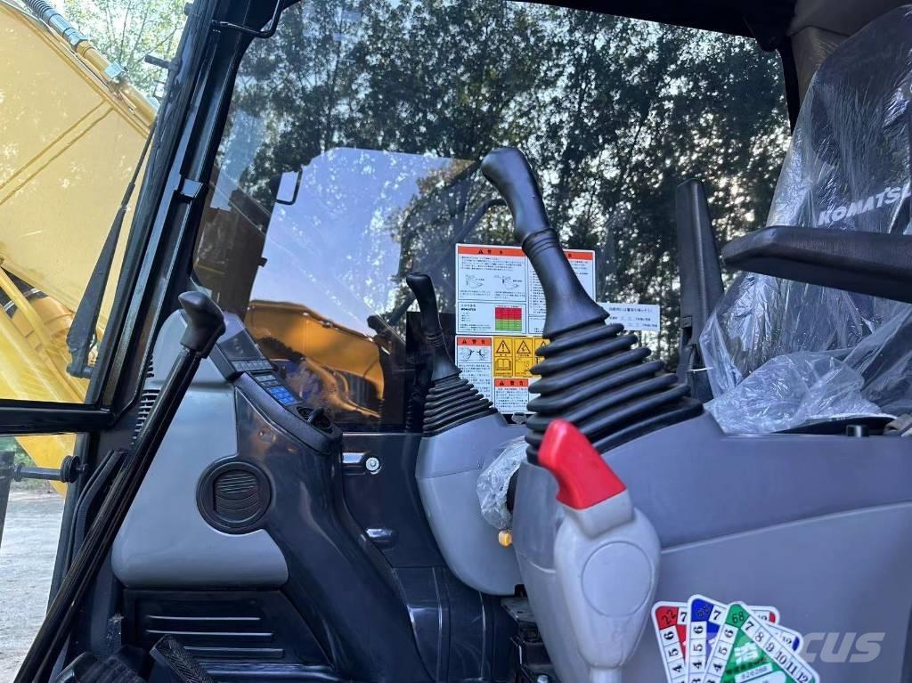 Komatsu PC 120-8 Crawler excavators