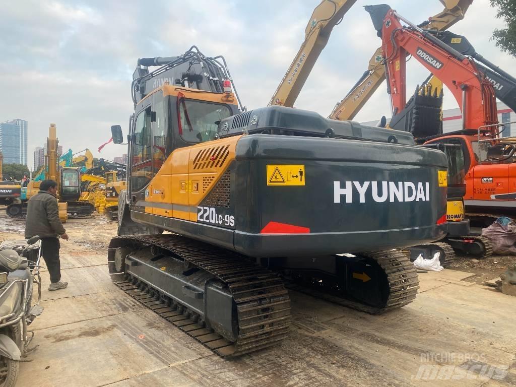 Hyundai R220LC-9S Crawler excavators