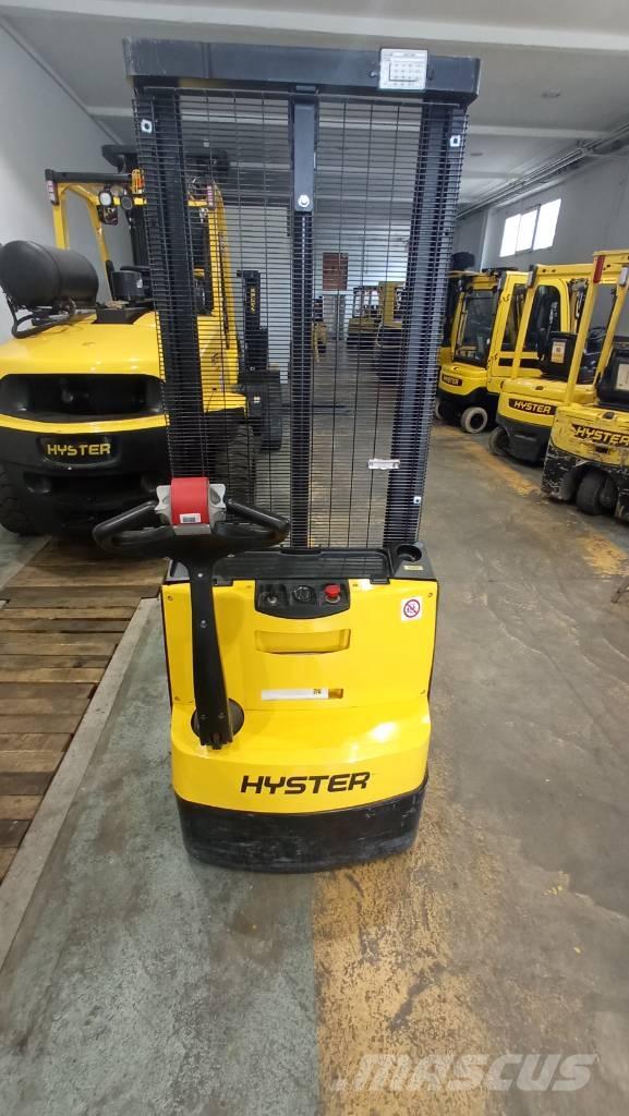 Hyster S 1.0 E Hand pallet stackers