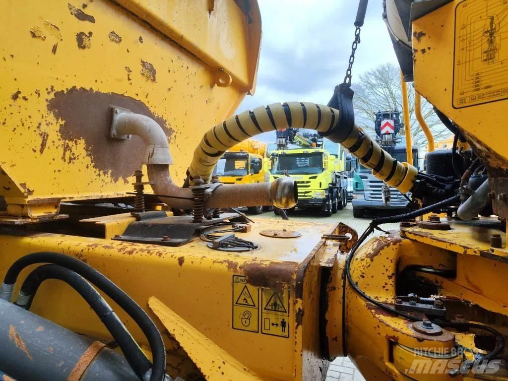 Volvo A35D 6x6 Articulated Haulers