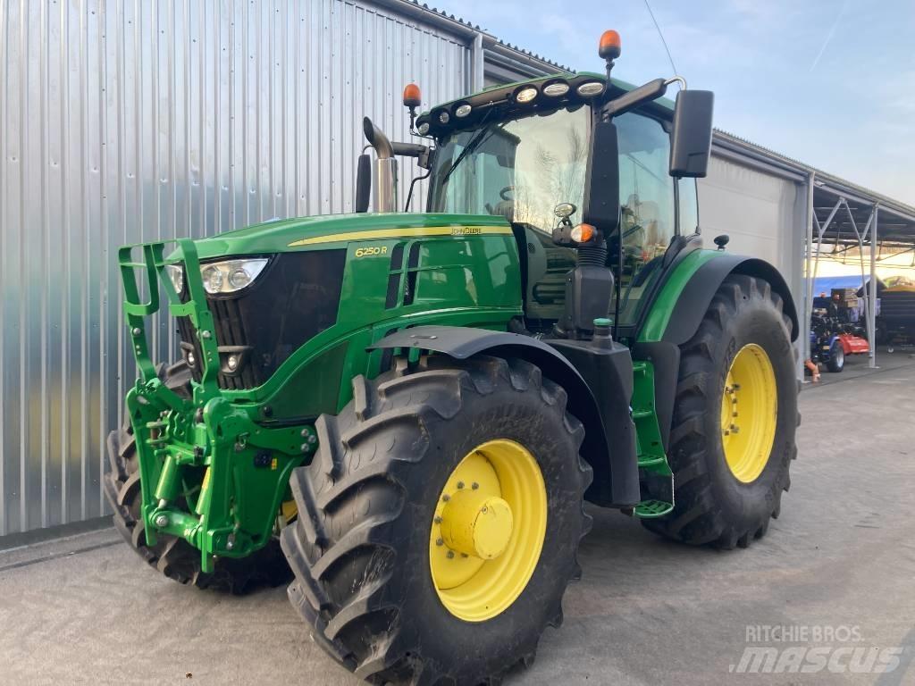John Deere 6250 R Tractors