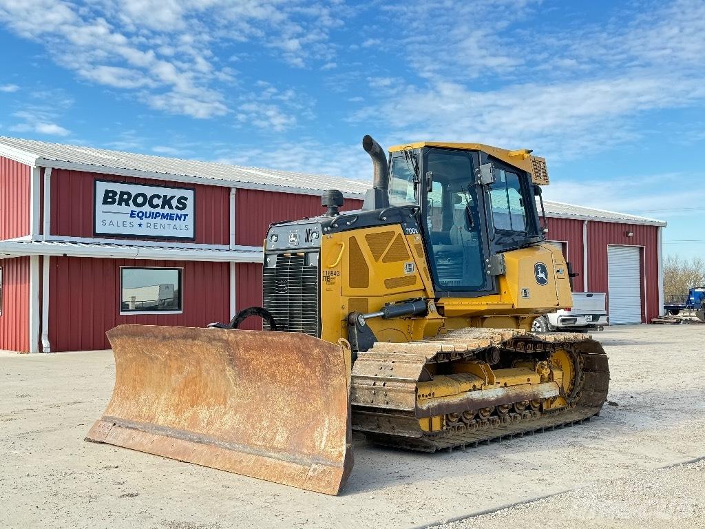 DEERE 700K LGP Crawler dozers