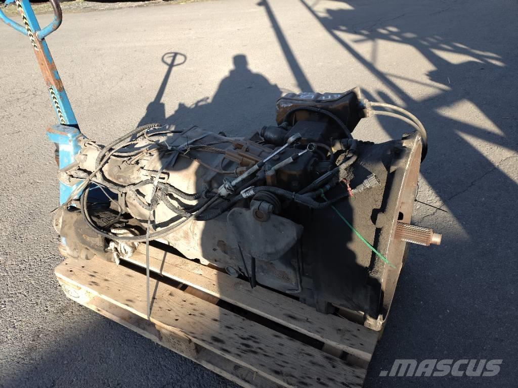 Volvo VT2214B Gearboxes