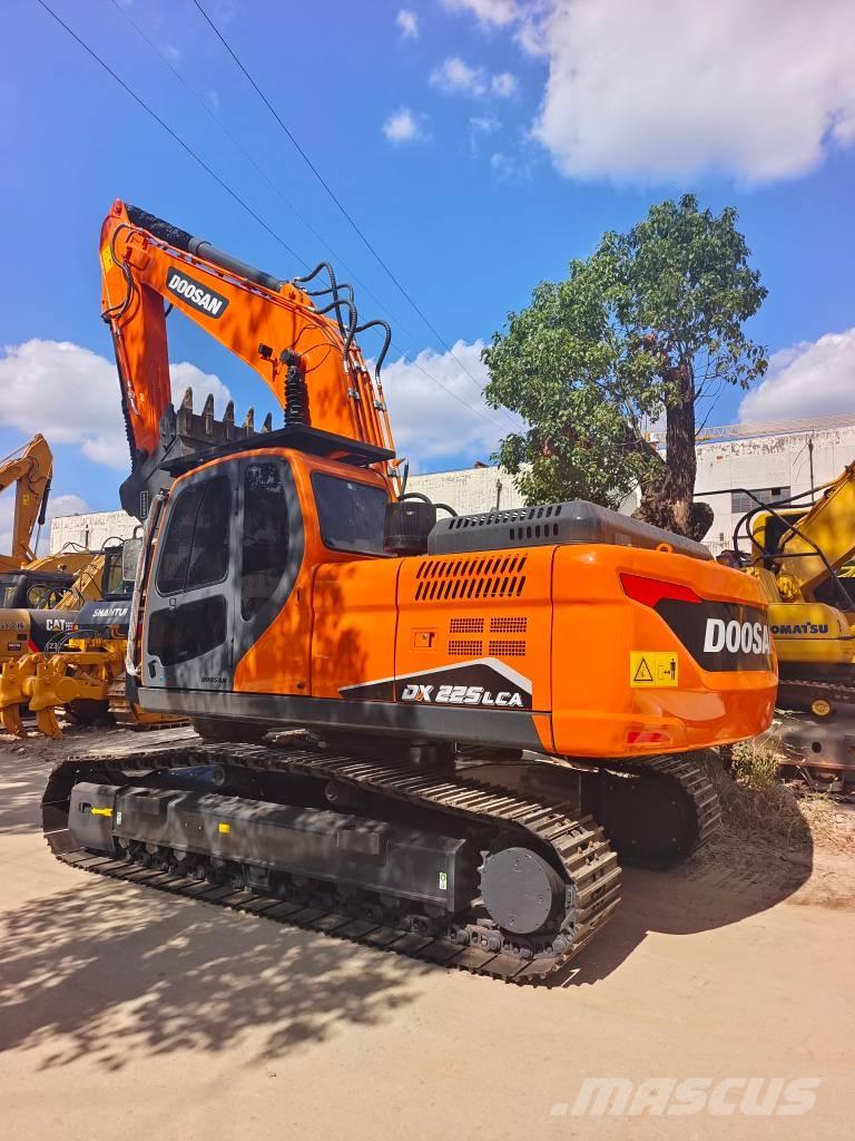 Doosan DX 225LC-9C Crawler excavators