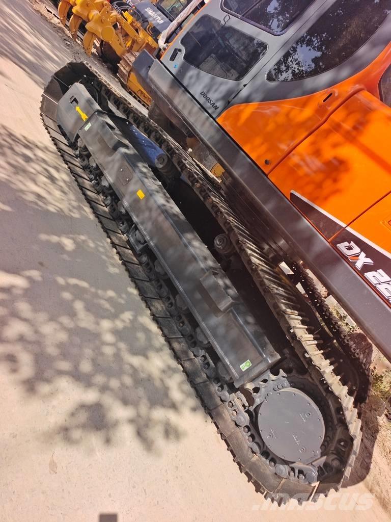 Doosan DX 225LC-9C Crawler excavators