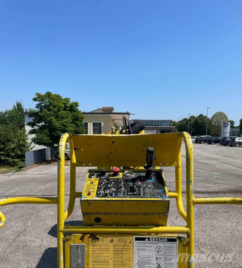 Genie Z 30/20 N RJ Articulated boom lifts