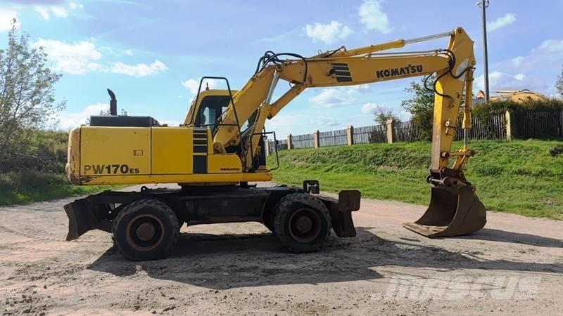 Komatsu PW 170-6 Wheeled excavators