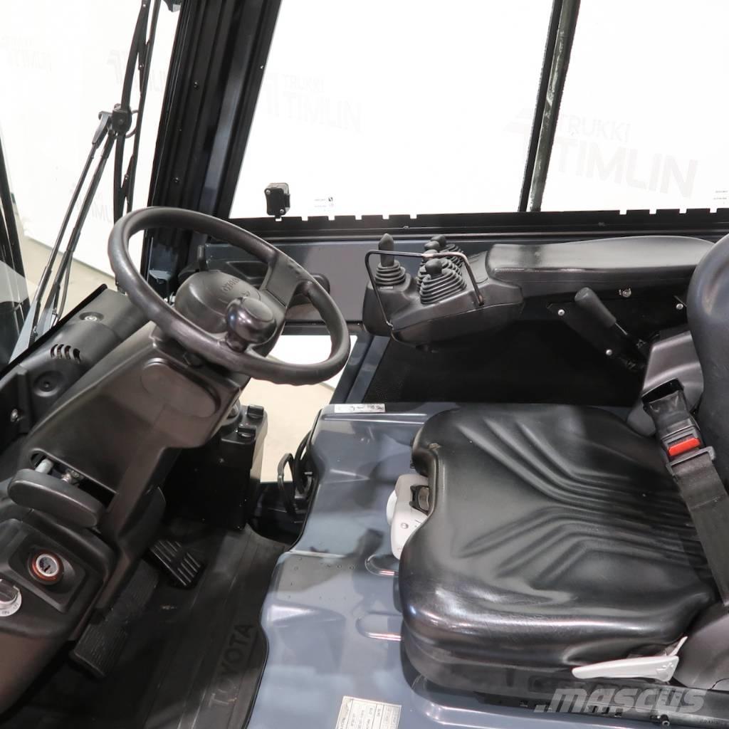 Toyota 8FBE18T Electric forklift trucks