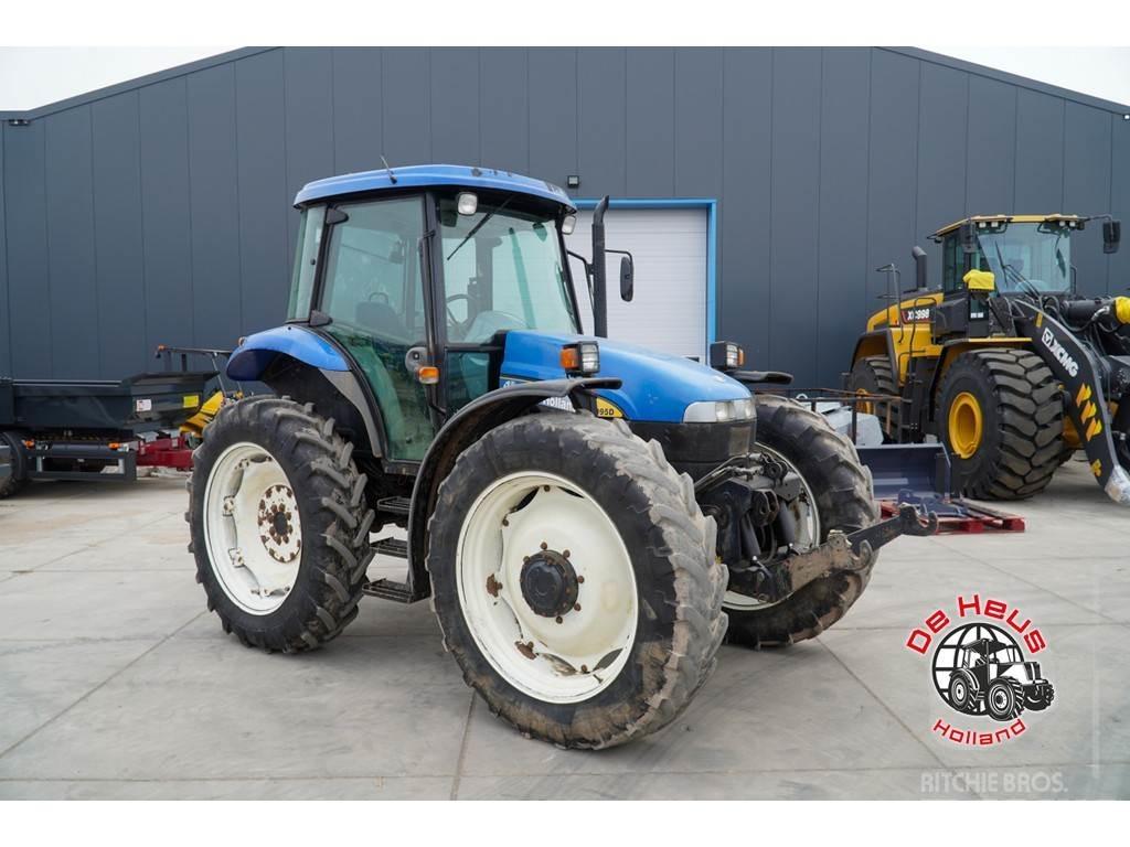 New Holland TD95D Tractors