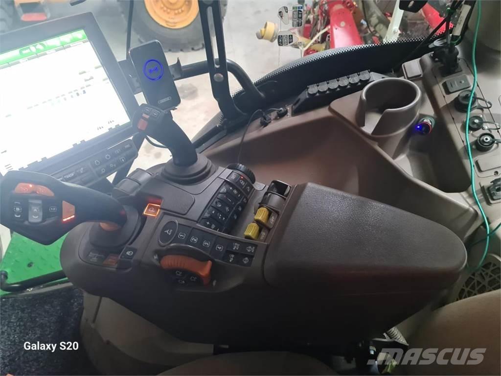 John Deere 6R 230 Tractors