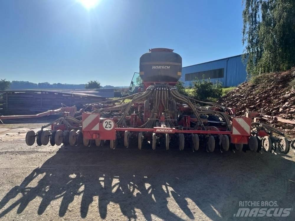 Horsch Focus 6 TD Combination drills