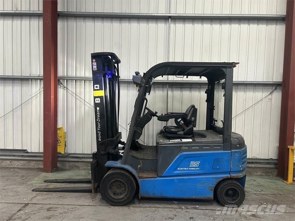  ECB35C Electric forklift trucks