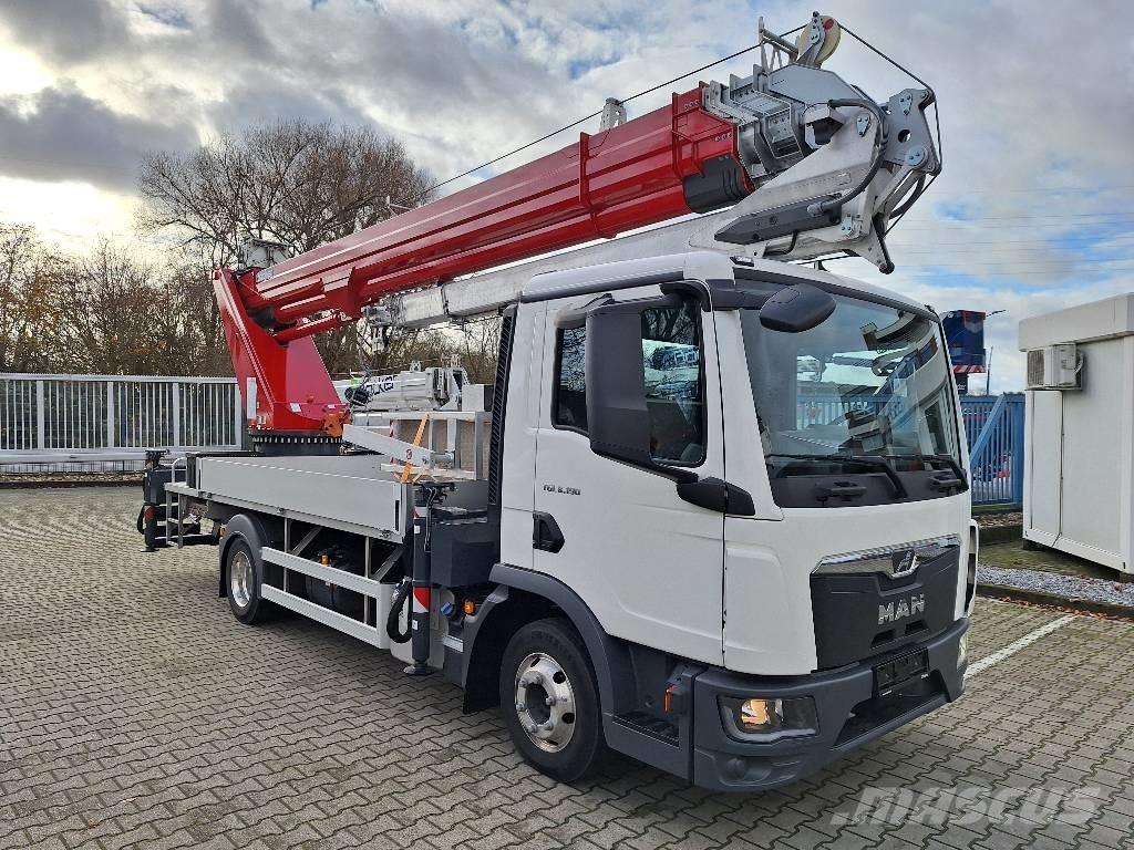 Böcker AK 37 Rough terrain cranes