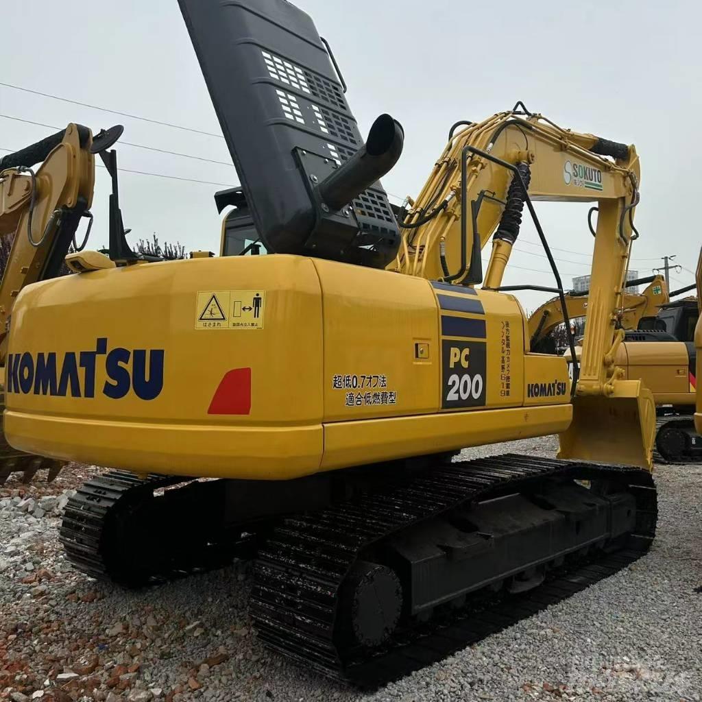 Komatsu 200-8 Crawler excavators