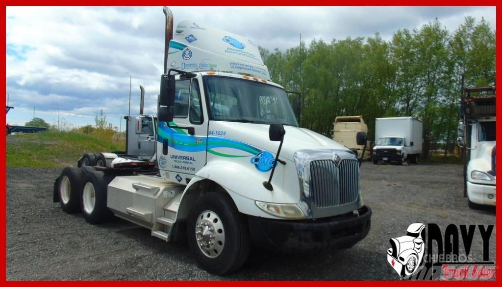 International 8600 Prime Movers