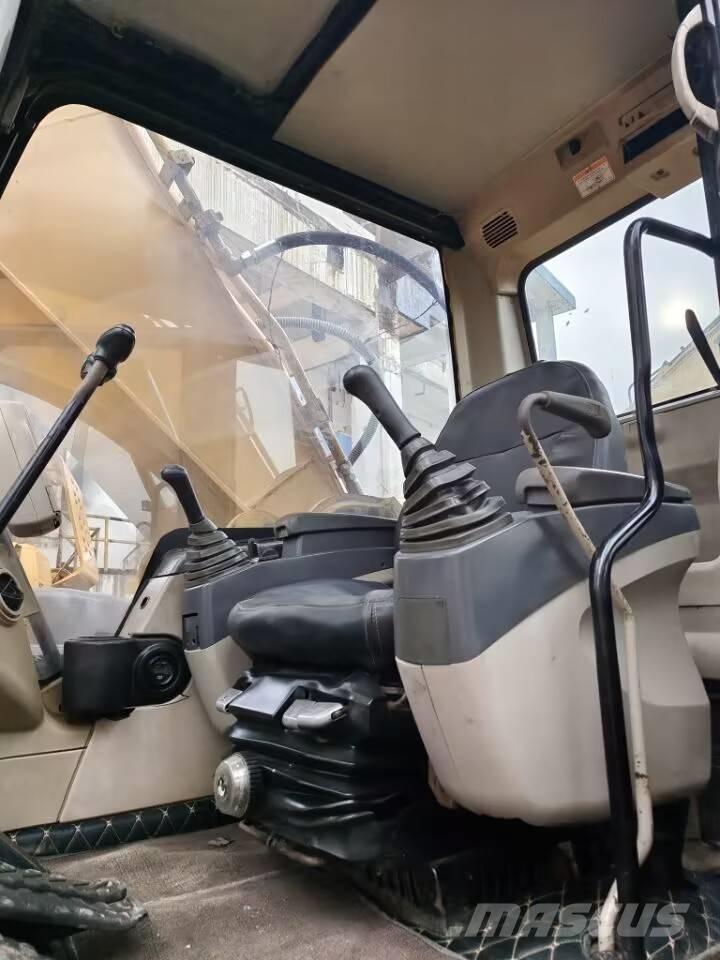 CAT 325C Crawler excavators