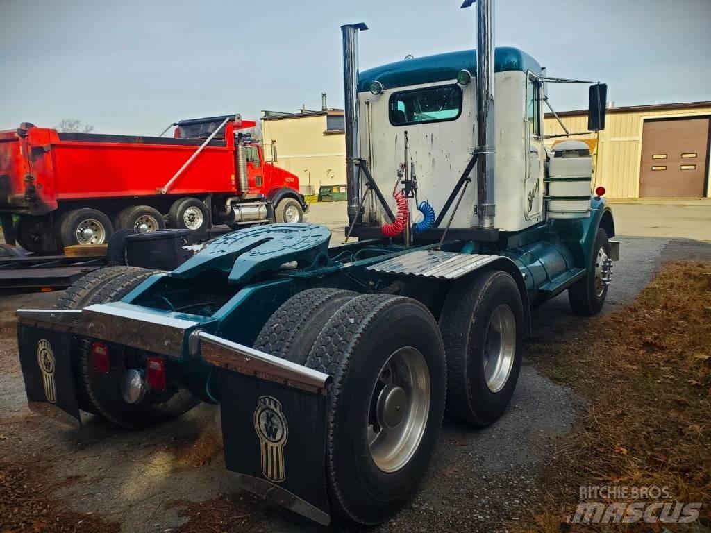 Kenworth 925 Other trucks