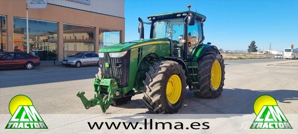 John Deere 8260 R Tractors