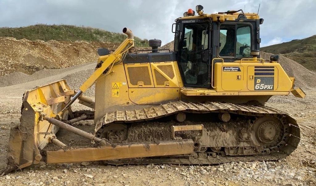 Komatsu DX65PXi-18 Crawler dozers