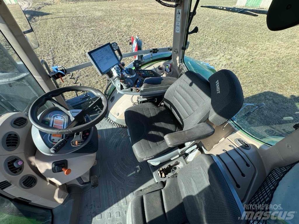 Fendt 1050 Tractors
