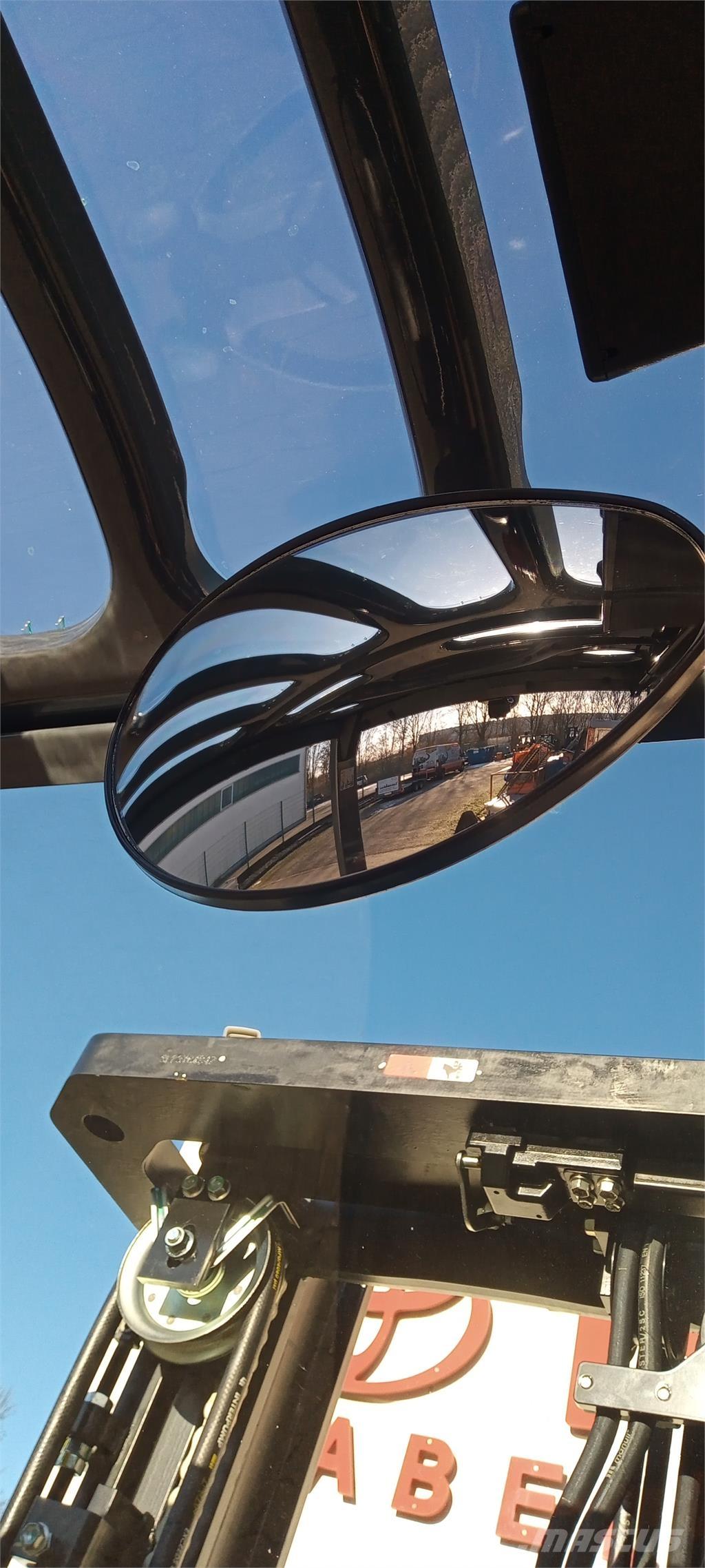 Toyota 02-8FGF30 LPG trucks