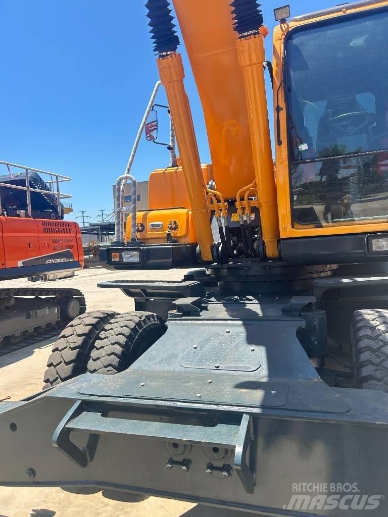 Hyundai 210w-9 Wheeled excavators