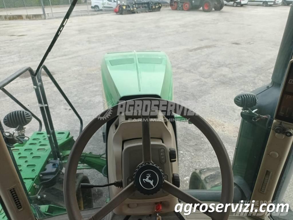 John Deere 8310 RT Tractors