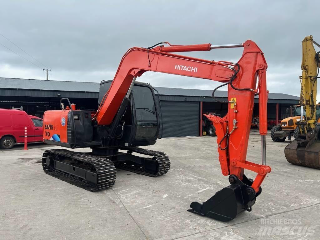Hitachi Zaxis 70 Mini excavators  7t - 12t