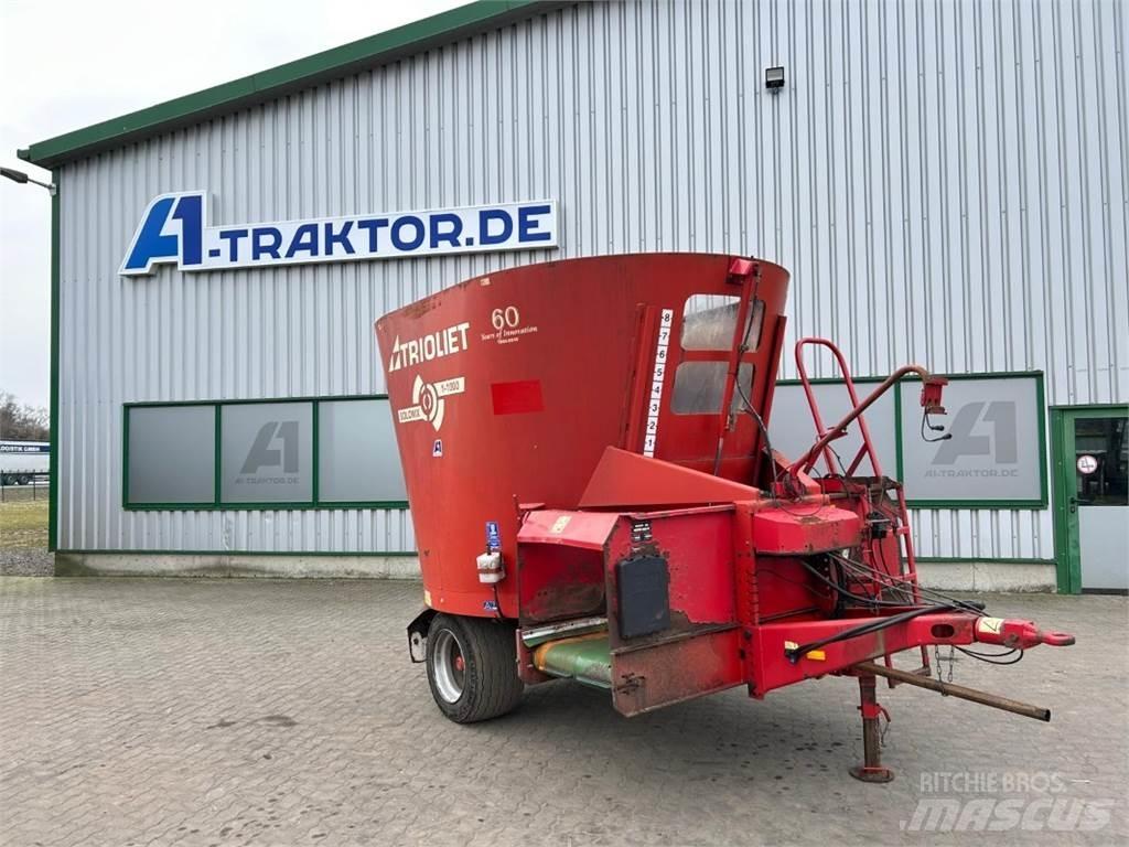 Trioliet 1-1000 Feed mixer